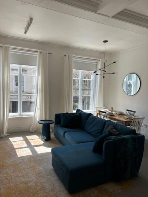 Modern Apartment Within Historic Chester City Walls Екстер'єр фото
